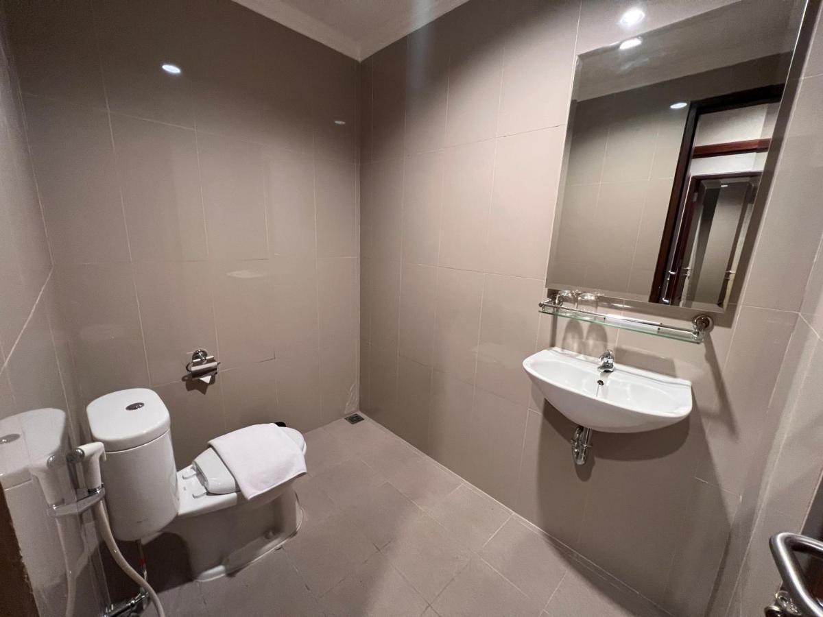 Le Semar Hotel Karawaci Dahung エクステリア 写真