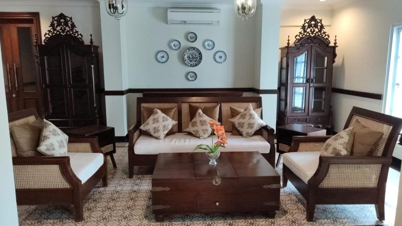 Le Semar Hotel Karawaci Dahung エクステリア 写真